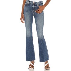 The Weekender Fray in Walking On Coals Mother Denim